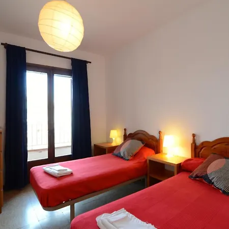 Apartment On Costa Brava By Sandy Beach *