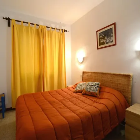 Apartment On Costa Brava By Sandy Beach L' Escala
