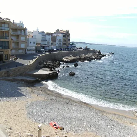 شقة Apartment On Costa Brava By Sandy Beach *
