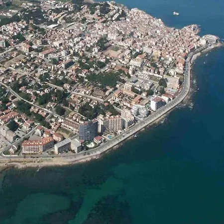 Apartment On Costa Brava By Sandy Beach * L' Escala