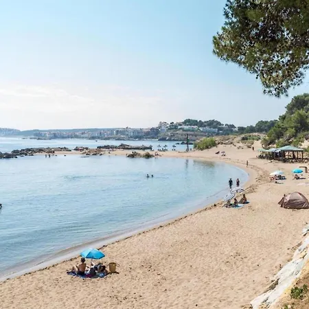 Apartment On Costa Brava By Sandy Beach L' Escala