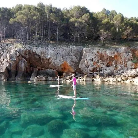 Apartment On Costa Brava By Sandy Beach شقة